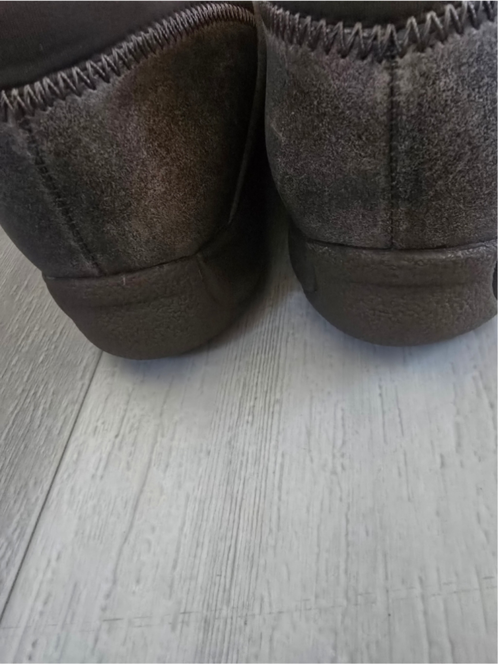 Women's Dansko Clogs Distressed Brown Size 7.5 - Picture 3 of 6
